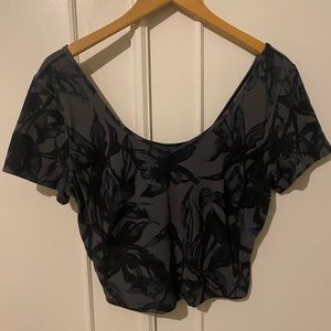 Lululemon align tee size 12